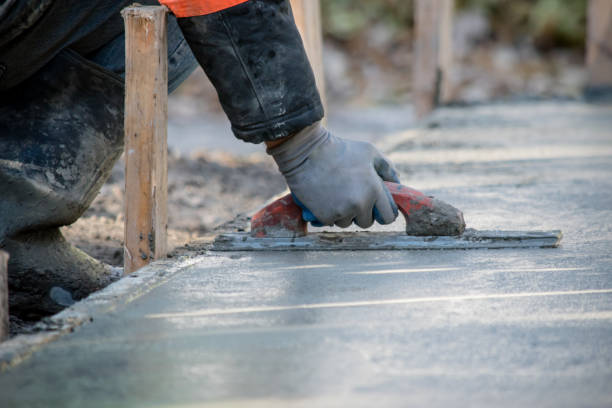 Best Concrete Retaining Walls in Mccullom Lake, IL